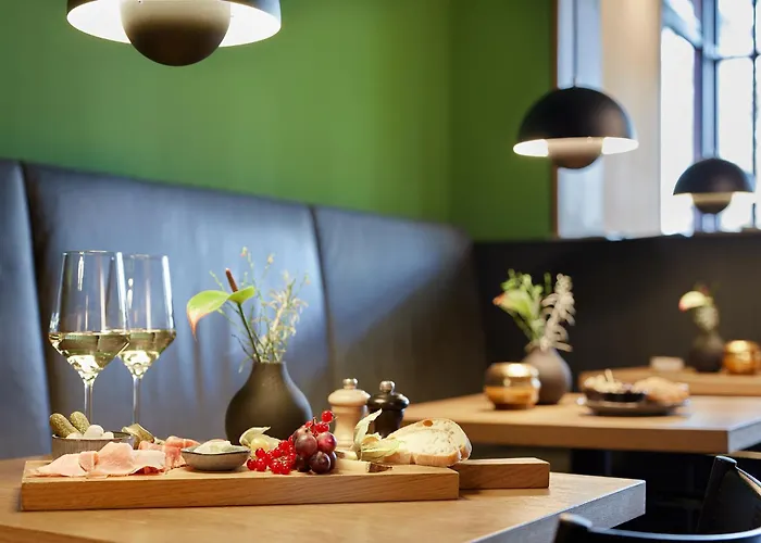 Wedina An Der Alster Hotel 4*